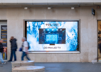 Visuel JO 2026 : TCL amplifie sa visibilité olympique par un dispositif Retail Media créatif et omnicanal avec Fnac et Darty