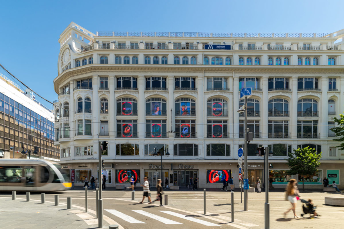 Retailink Fnac Darty OOH DOOH Retail Media JBL Fnac Nice